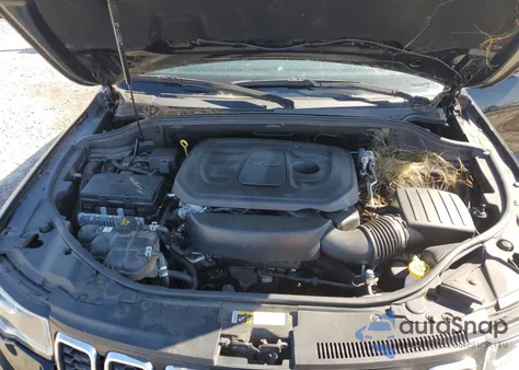 2020 Jeep Grand Cherokee Laredo from USA, damaged, VIN 1C4RJFAGXLC206500